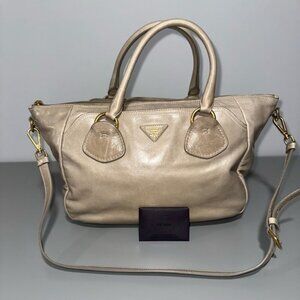 AUTHENTIC Prada Vitello Shine Leather Top Handle Bag w/ Authenticity Card